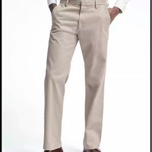 BR Slim Fit Pants 👖Khaki